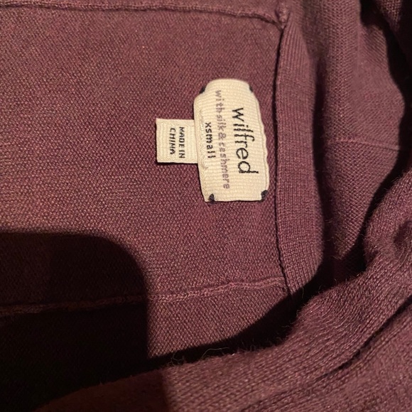 Wilfred Burgundy Sweater - Picture 3 of 3